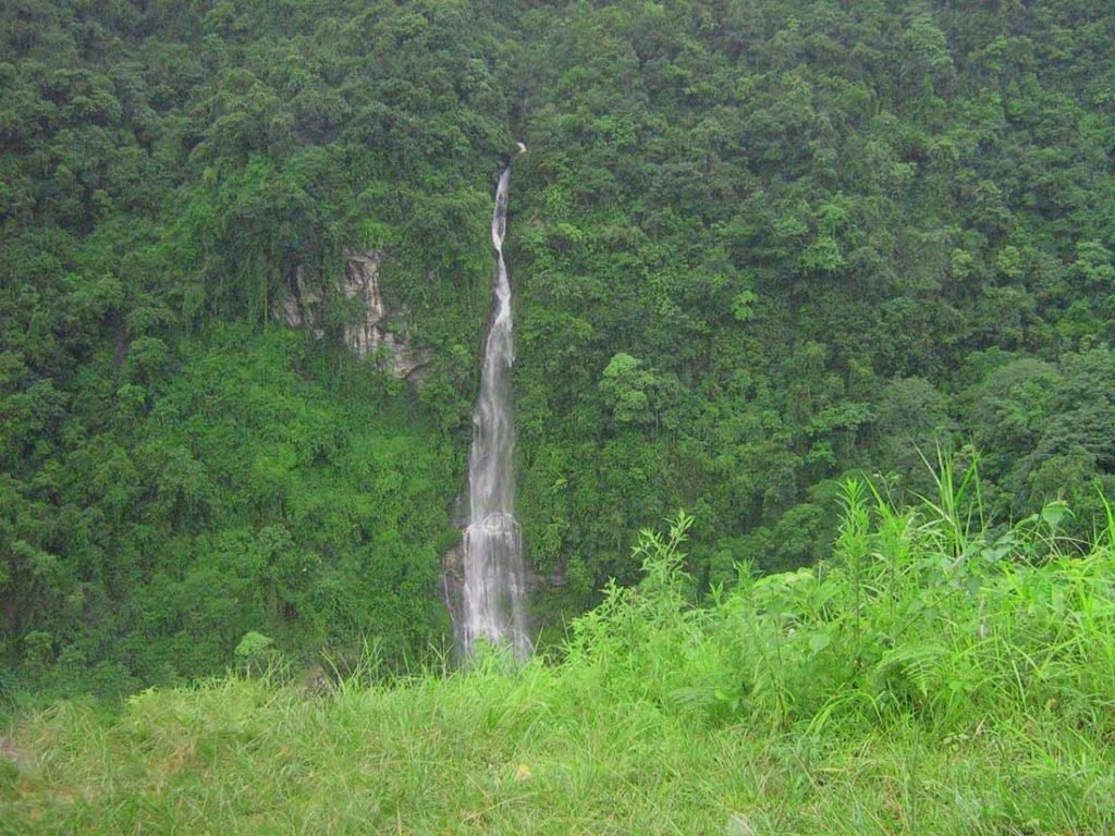 Hyatung Falls